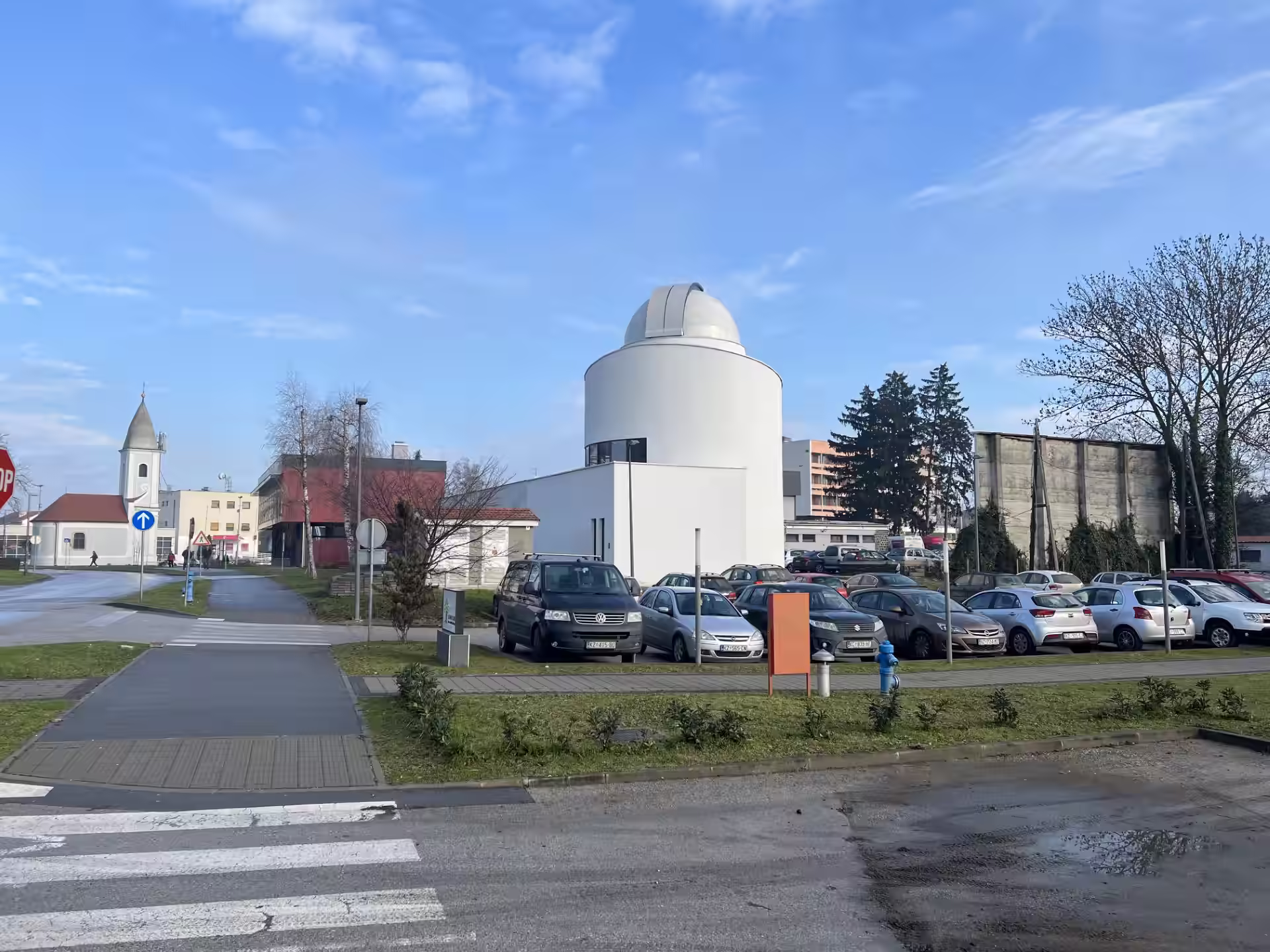 Zvjezdarnica u Križevcima s ugrađenom kupolom Metal 5